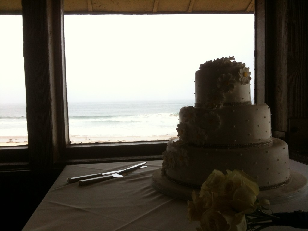 Cake and ocean